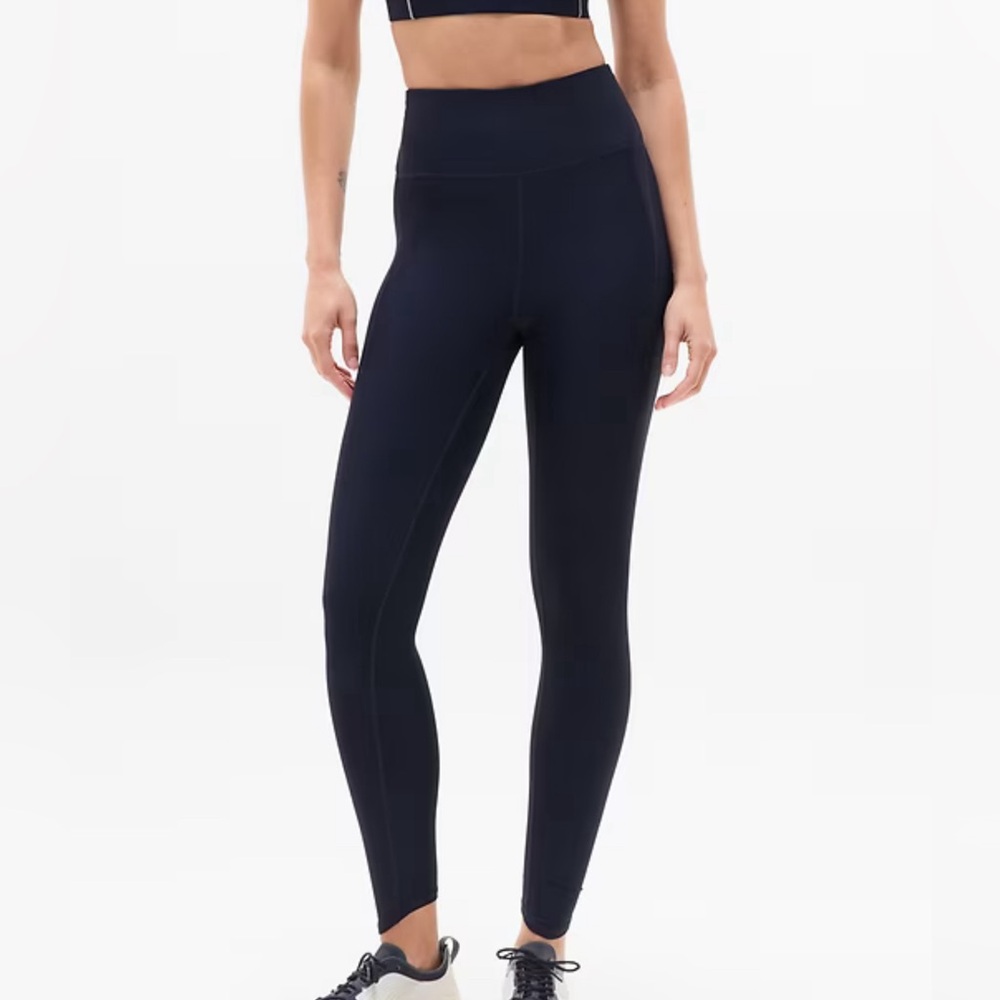 Athleta Women's Pacesetter Ultra High Rise 7/8 Navy Leggings